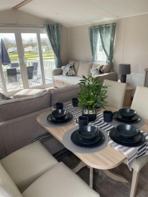 Turnberry caravan